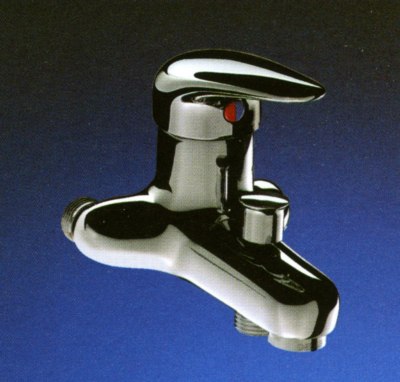 Mitigeur bain-douche entraxe variable
